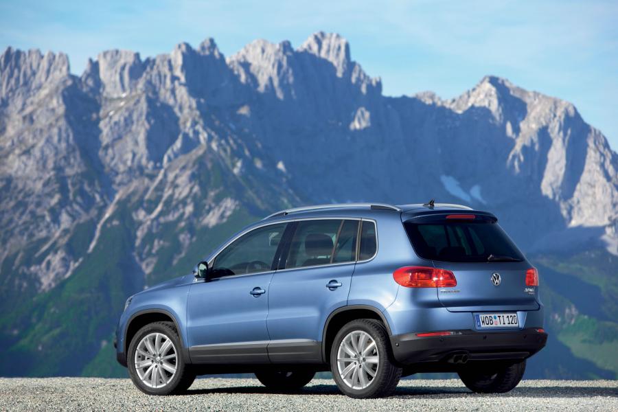  Volkswagen Tiguan 2011 года  (фото 32 из 146)